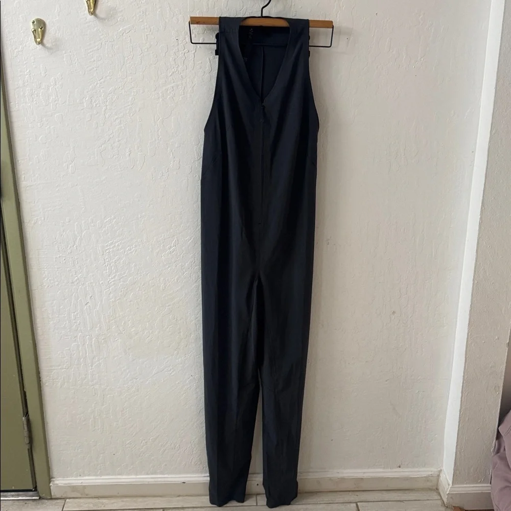 Lululemon LAB Vindur Onesie Jumpsuit Gray Zip Up Front Women's 2